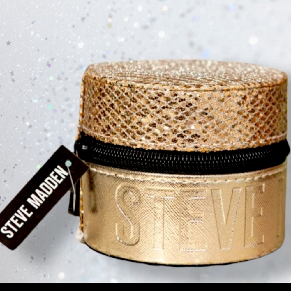 Steve Madden Gift Set Jewelry Hard Case Gold & Silver NWT - Picture 3 of 10